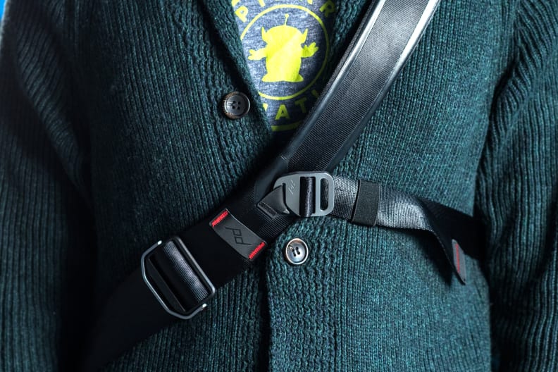 A photo of the Everyday Messenger Bag by Peak Design.