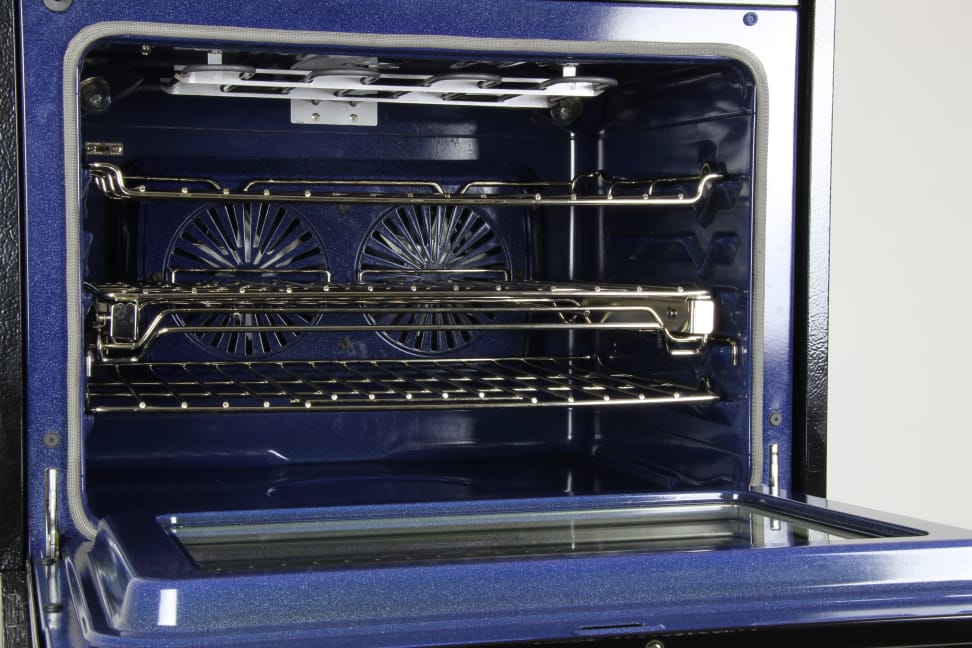 Electrolux EI30EF45QS oven cavity