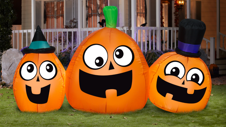 Inflatable pumpkins