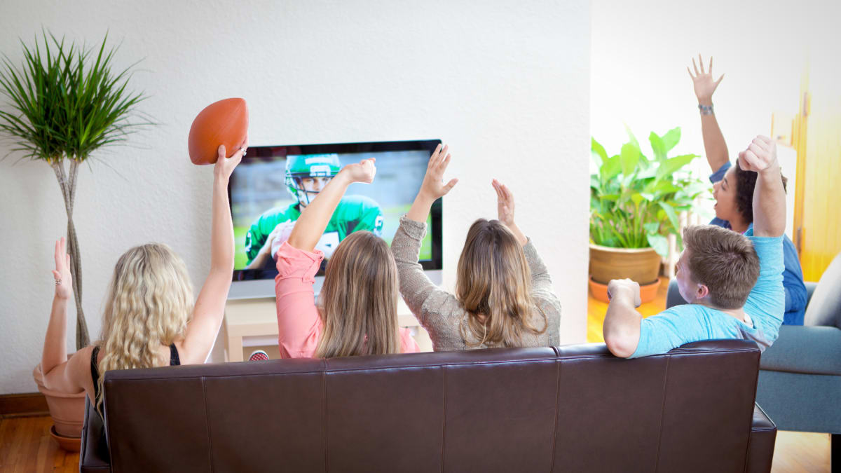 How to use a broadcast antenna to watch all your local NFL games for
