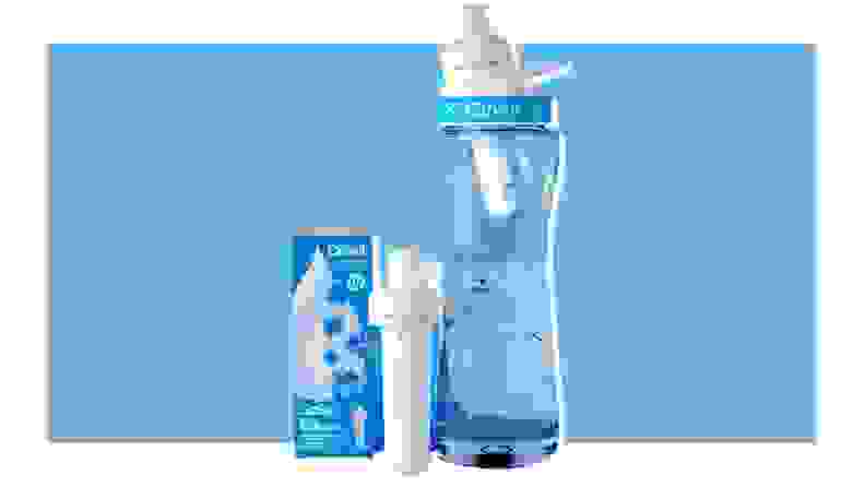 The Cirkul bottle and its packaging contents in front of a blue background.