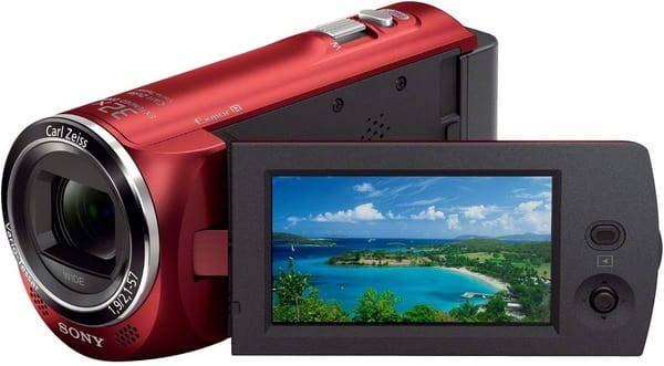 Product Image - Sony Handycam HDR-CX220