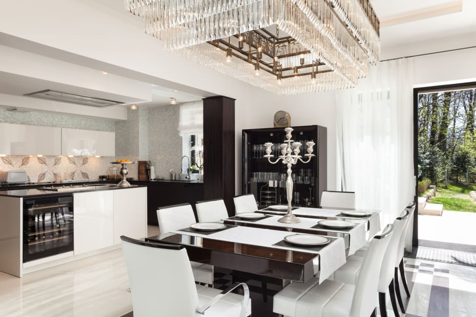 kris jenner kitchen table