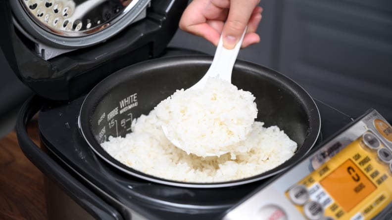 Zojirushi Pressure Induction Heating Rice Cooker & Warmer Review: Makes  Nearly Perfect Rice