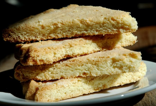 Gordon Ramsay’s Vanilla Shortbread