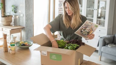 Are meal kits still delivering and are they safe?