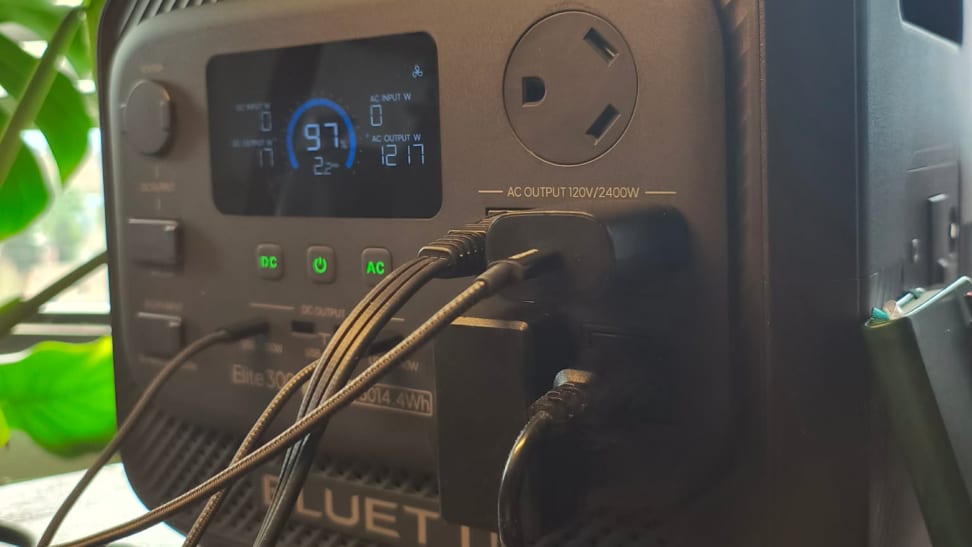 Closeup shot of the Bluetti Elite 300 with multiple chargers plugged into different ports