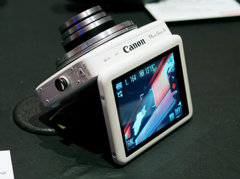 FI LCD Photo
