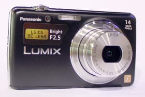 Panasonic Lumix Dmc Fh6 - Reviewed