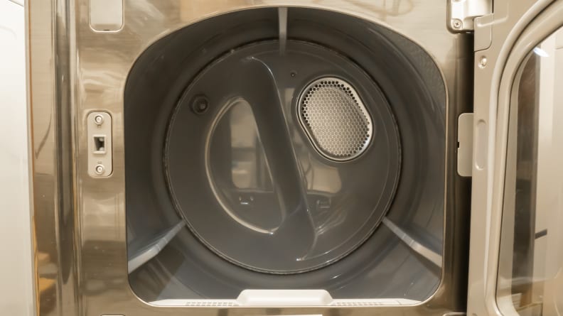 The Samsung DVE50R5400V dryer drum