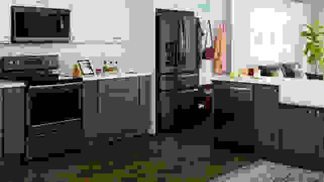 Whirlpool-black-stainless-kitchen