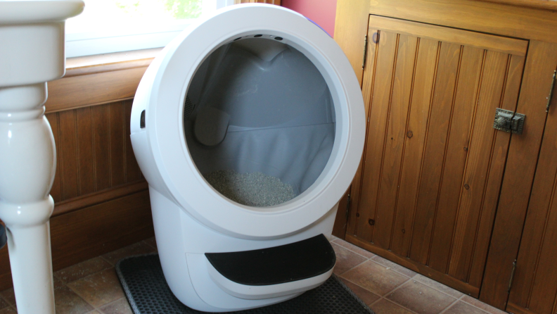 The Litter-Robot 4 after being cleaned