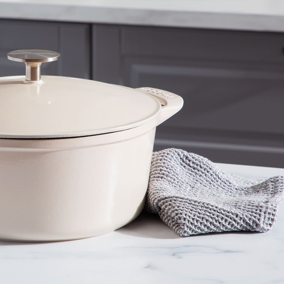12 Best Dutch Ovens of 2024 - Reviewed