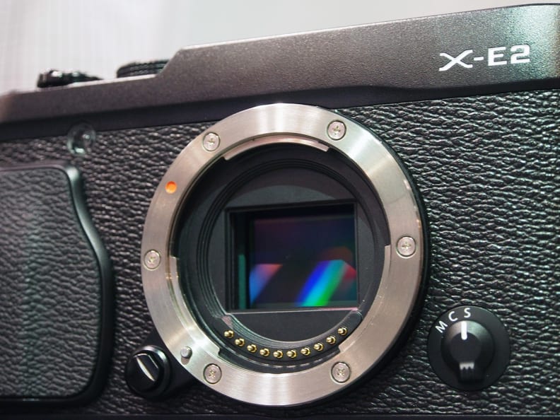 90-Fujifilm-XE2-Sensor-Close.jpg