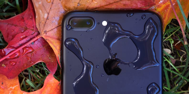 Apple iPhone 7 Plus Water Resistance