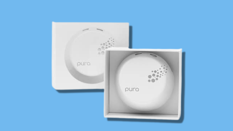two pack of white pura aroma diffusers