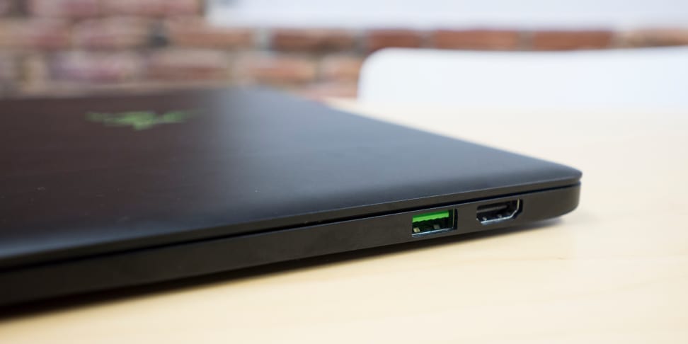Razer Blade Stealth Ports Right