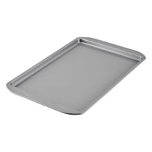 Product image of Farberware Nonstick Bakeware 11-Inch x 17-Inch