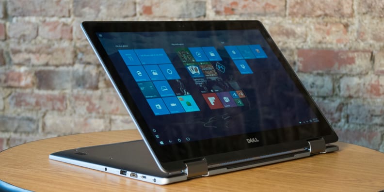Dell Inspiron 13 7000 2-in-1 stand mode