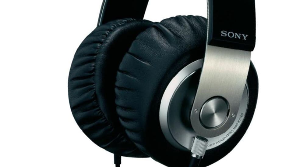 Sony MDR-XB700 Review - Reviewed