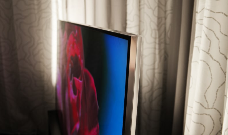 Panasonic TC-65AX900U bezel