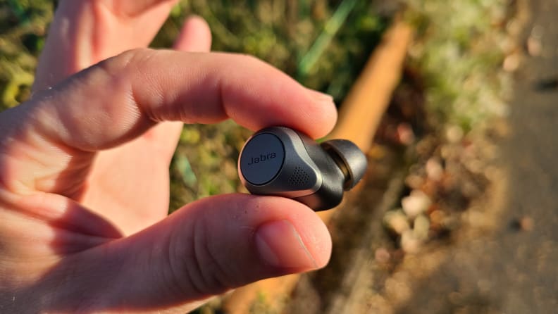 Jabra Elite 75t vs Elite 85t: Workout Earbuds Compared