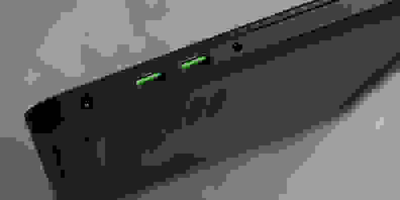 Razer Blade 2016 Left Ports