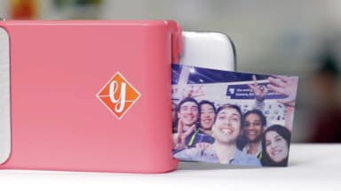The Prynt smartphone photo printer case