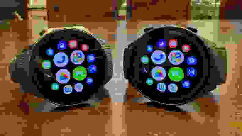 Two shots of the OnePlus Watch 2R side by side displaying their home menu.