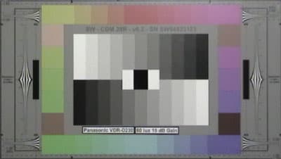 Panasonic_VDR-D230_60_Lux_15dB_web.jpg