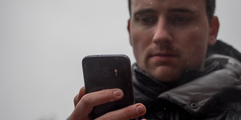 Samsung Galaxy S7 In Use