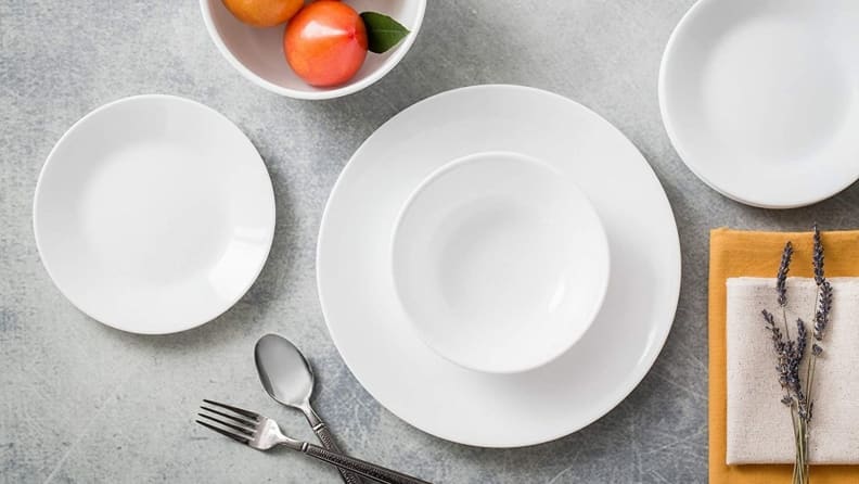 Best wedding gifts: Dinnerware sets