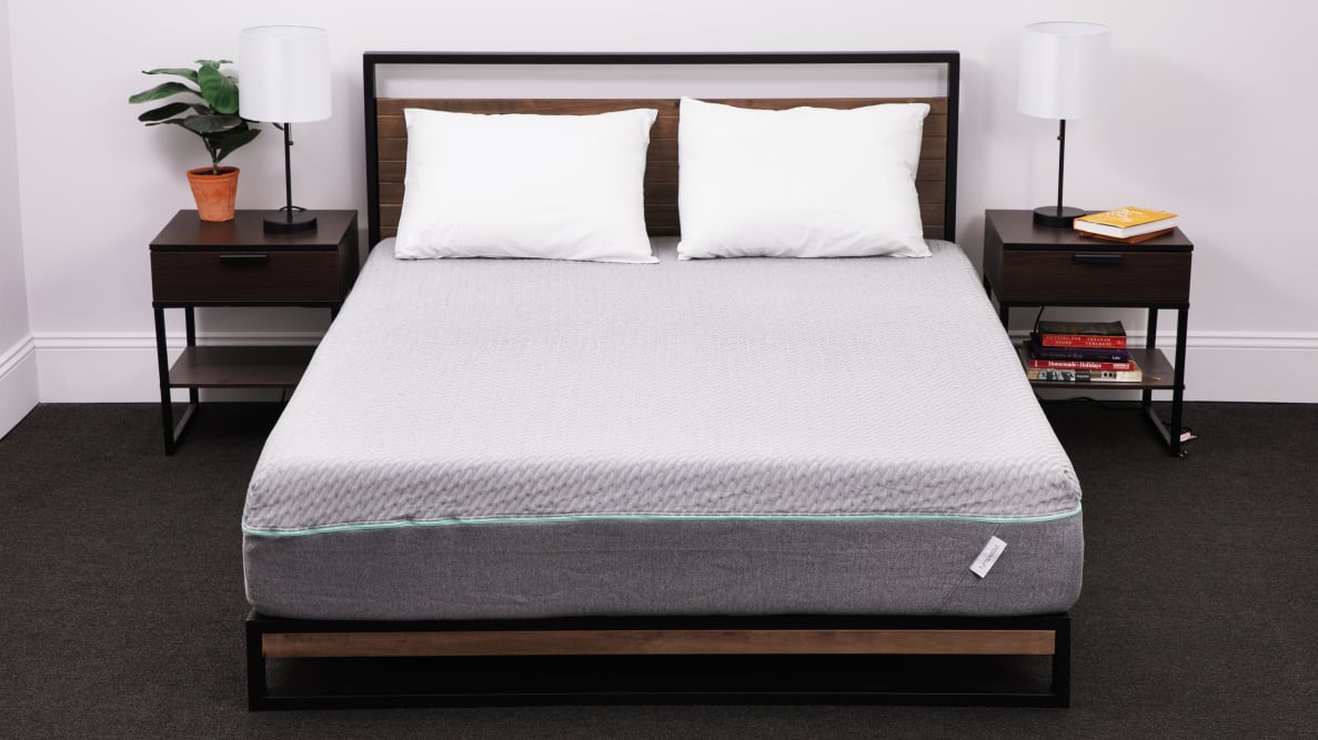 Tuft and store needle mint mattress