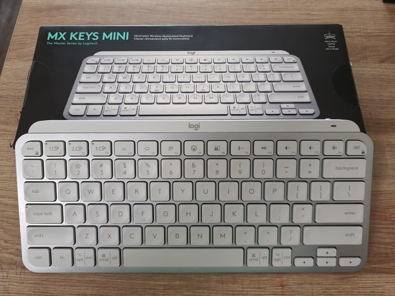 Logitech MX Keys specifications