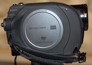 Panasonic VDR-D250 First Impressions Camcorder Review - Reviewed