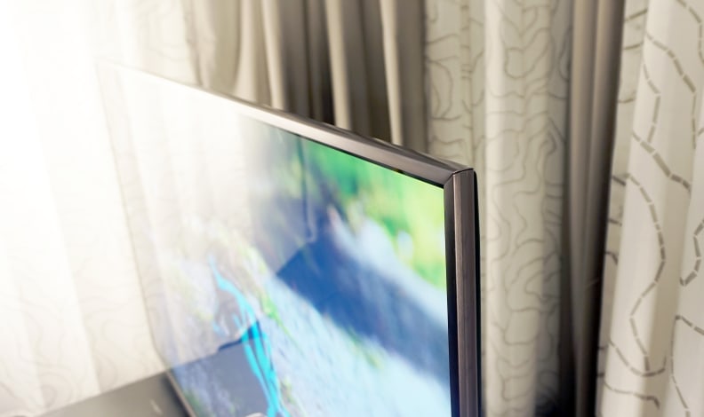 Panasonic TC-60CX800U bezel