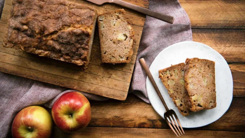 Apple bread