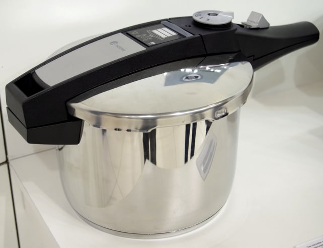 Self-Powered Pressure Cooker