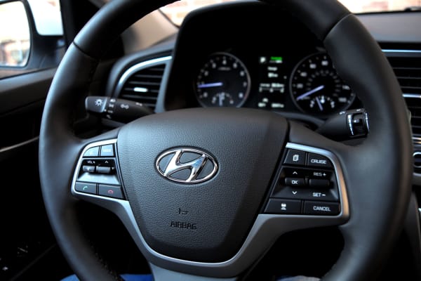 2017 Hyundai Elantra Limited Driver Seat