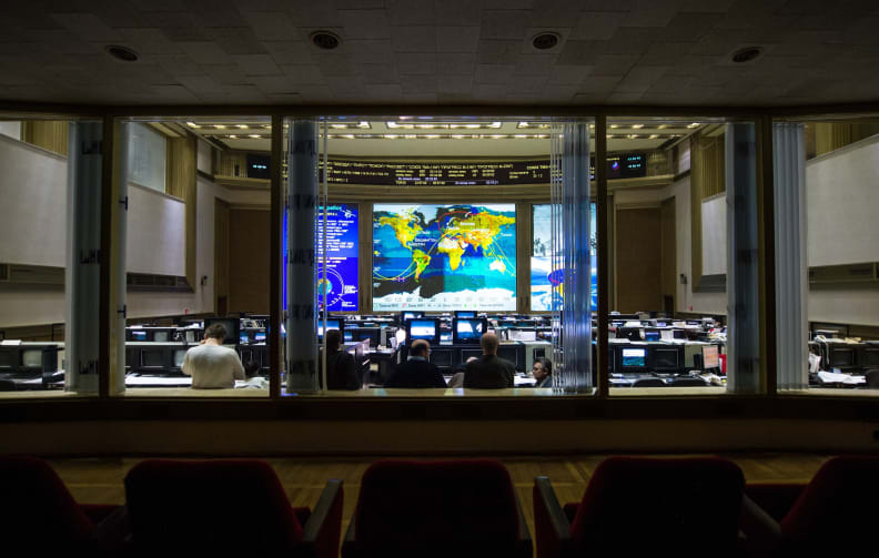 Russian Mission Control Before Expedition 39 Docking