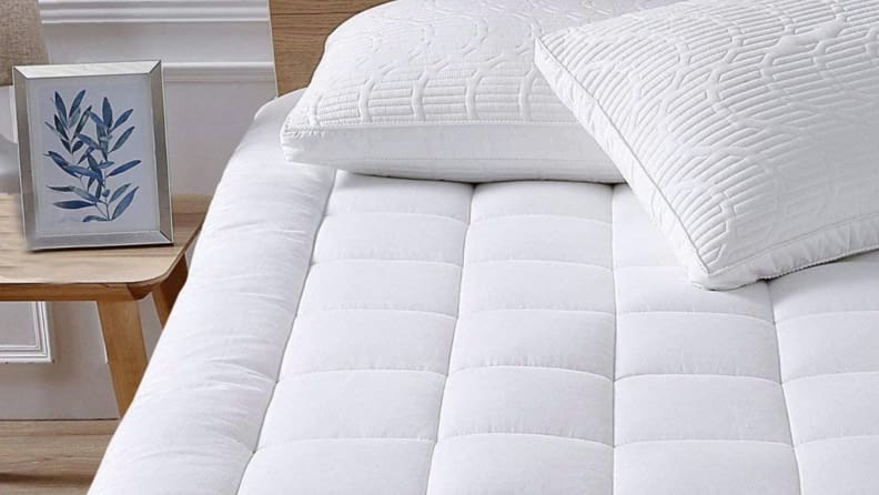 Oaksys cooling mattress pad