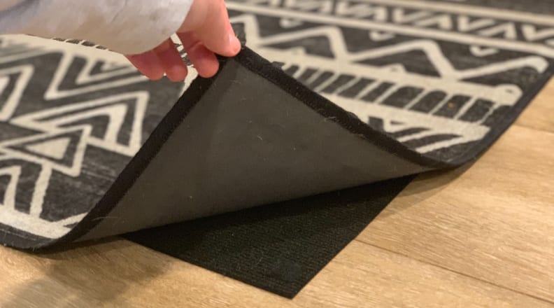 A photo of a Ruggable rug.