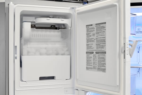 The LG LPXS30866D's door-mounted ice maker takes up minimal space while still holding plenty of cubes.