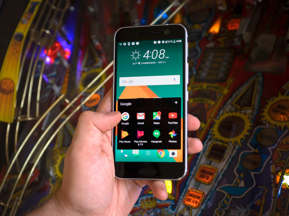 HTC 10 In Use