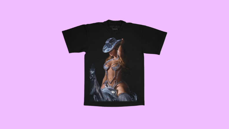 A T-shirt printed with an image of Beyonce at the Renaissance World Tour.