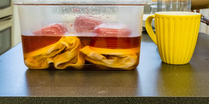 Use leftover coffee to dye your T-shirts.