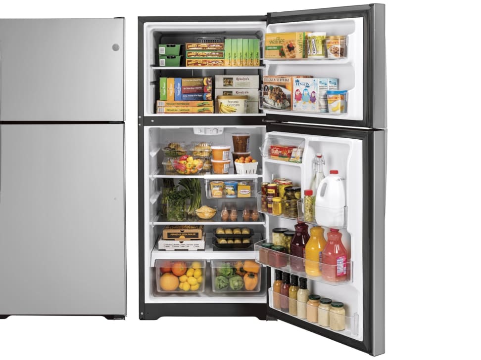 Ge top freezer refrigerator sales with ice maker