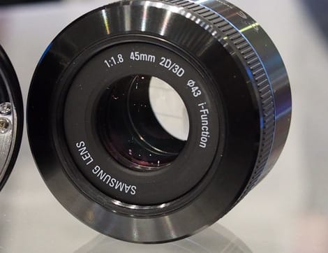 Vroeg Grondig symbool Optional Dimension: Hands-On With Samsung's 2D/3D NX Lens - Reviewed