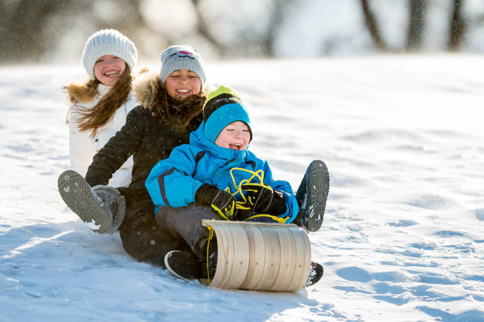11 snow toys for an awesome day with kids - Reviewed