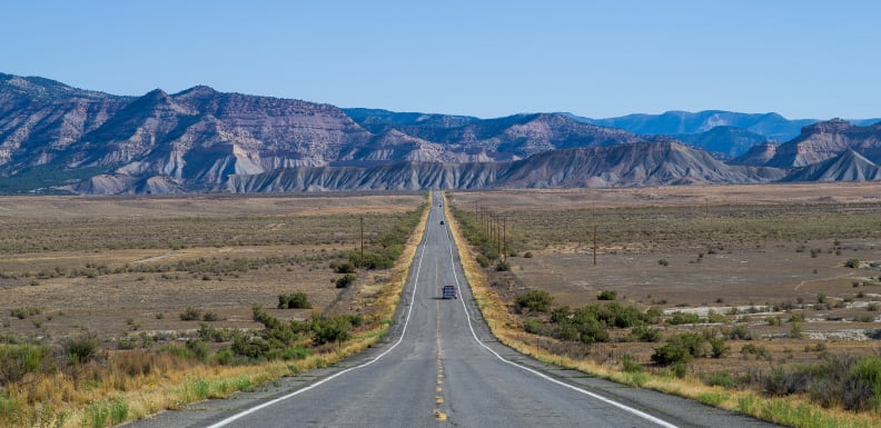 A good travel lens should cover a useful range of focal lengths, from wide to telephoto.